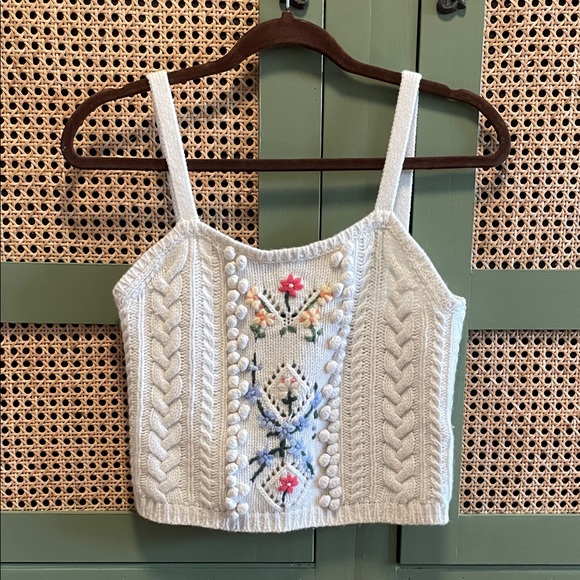 Ralph Lauren Sweaters - Ralph Lauren White Embroidered Sweater Tank